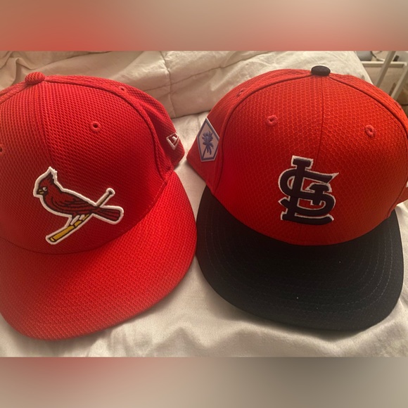 St. Louis Cardinals Hats - Picture 2 of 3